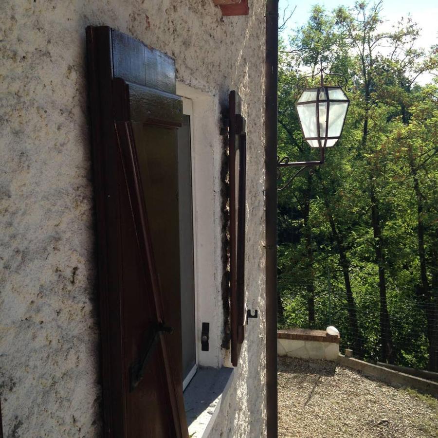 Tenuta Nissole Rocchetta Tanaro Exterior photo